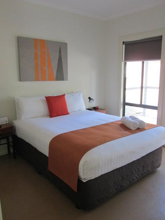 Breezes Apartments Broome Quarto foto